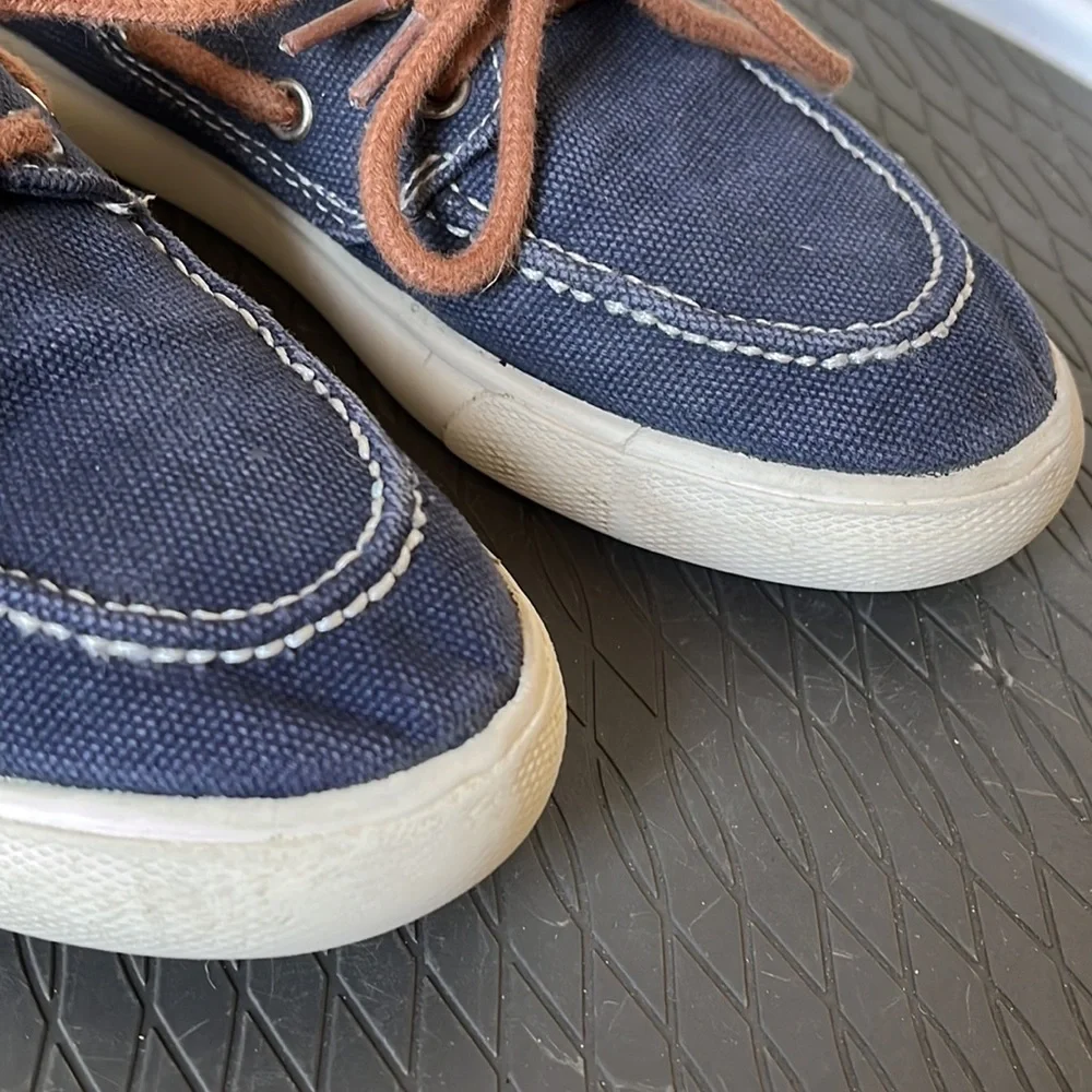 Cat‎ & Jack Boy slip on Boat shoes size 1